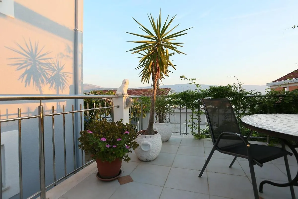 Rum i privatbostad Villa Velikula Trogir